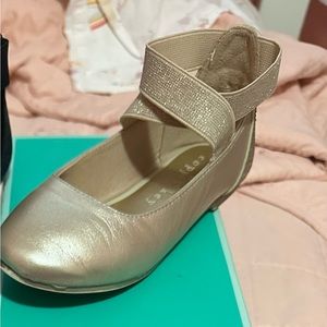 Copper key toddler girl gold flats size 12